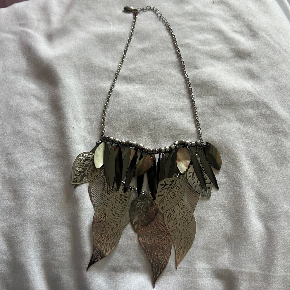 Y2k Guess Statement Necklace